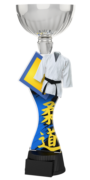 Acryl-Trophäe ACUPC 23 S Silber für Judo mit weißem Kampfsportanzug,
schwarzem Sürtel, japanischen Schriftzeichen, eleganter Silberener Schale und
schwarzem Gravursockel.