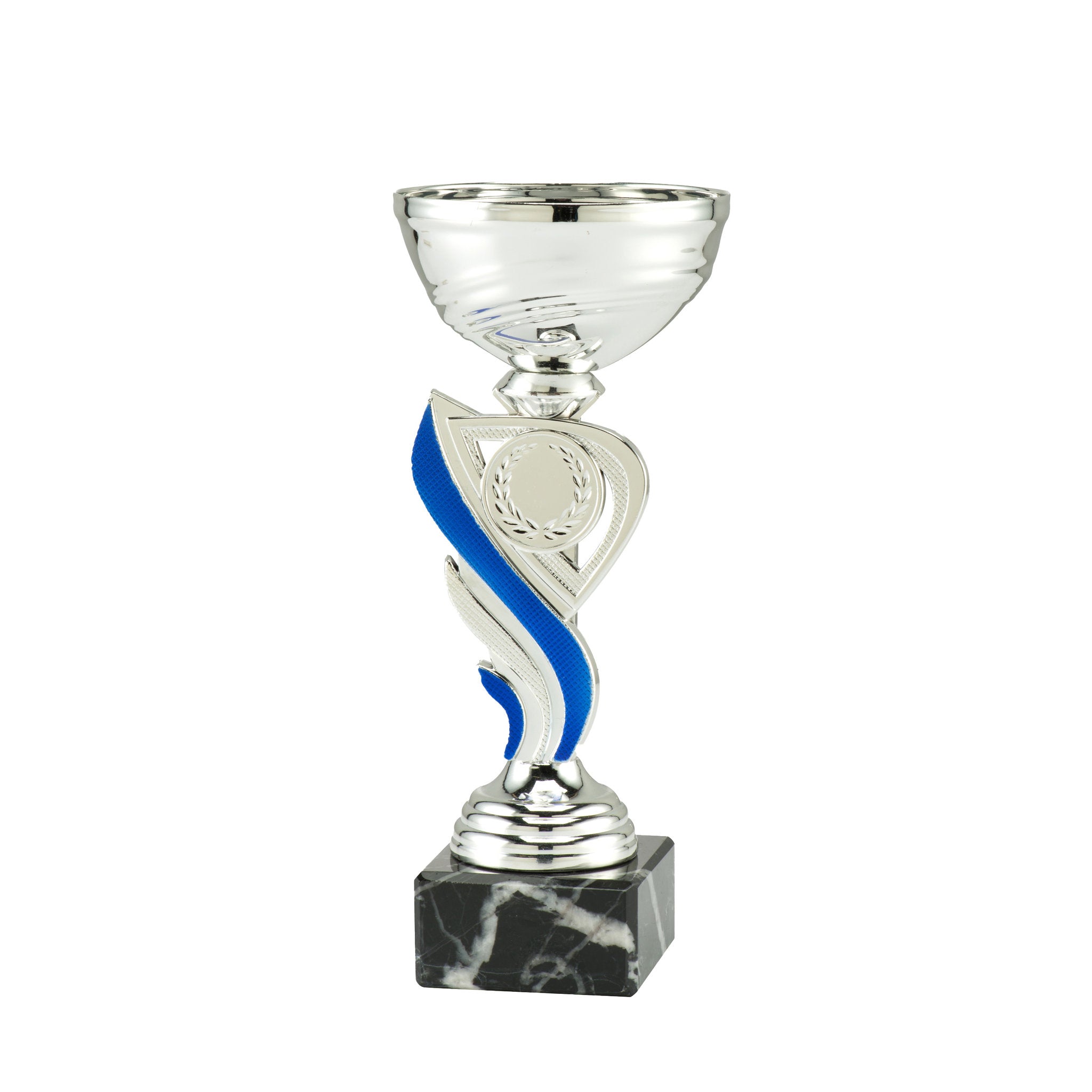 Der Pokal „Vergissmeinnicht“ ist schlank aufgebaut und silberfarben ausgeführt. Der Kelch ist rund geöffnet und glatt gestaltet.

Der Schaft zeigt eine geschwungene Linienführung mit einem blauen, bandförmigen Farbelement, das sich vertikal entlang des Kö