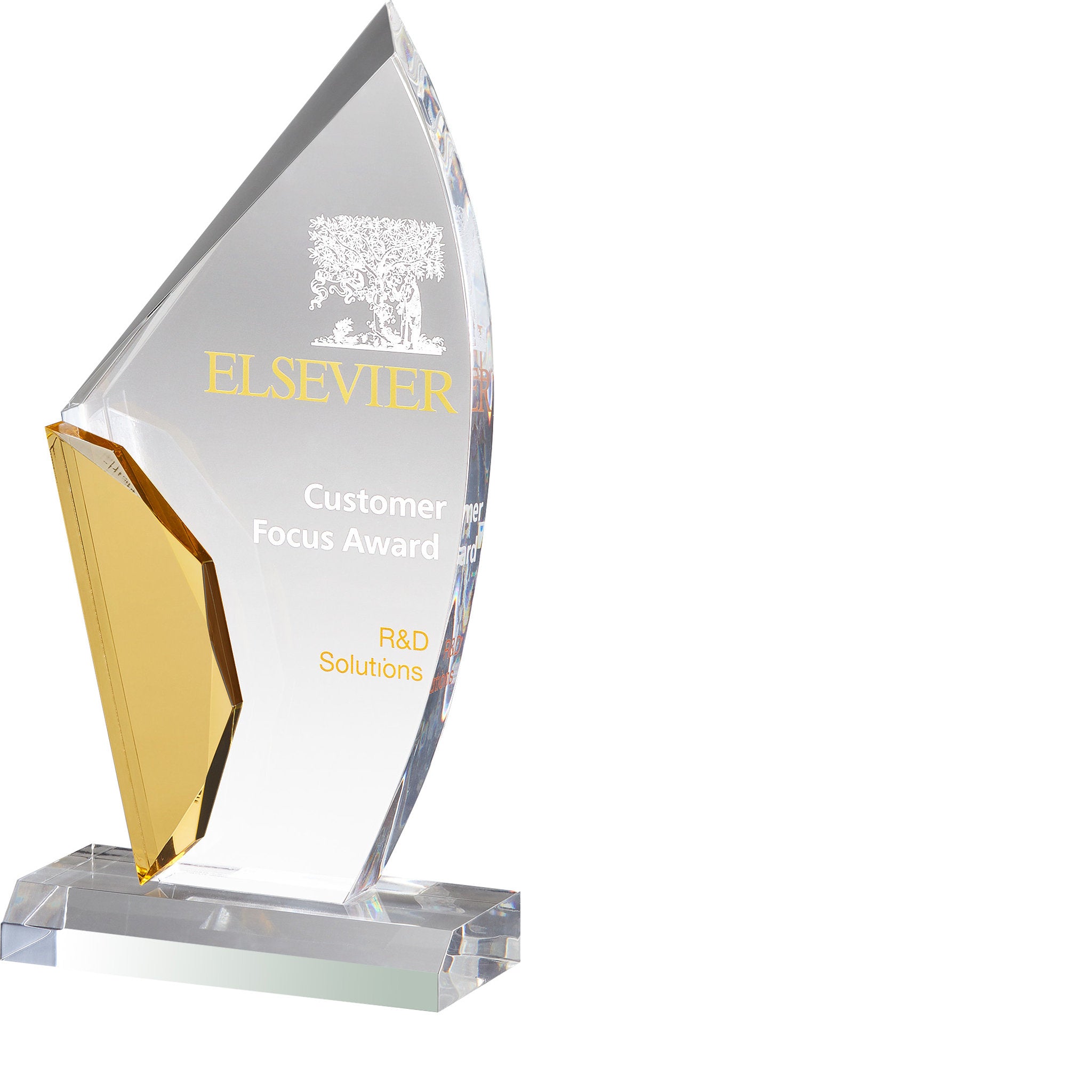 Transparente Glastrophäe aus klarem Glas mit glänzendem Goldgelben-Element, geeignet für exklusive Auszeichnungen.

Der Jewel Award verbindet klares Glas mit einem warm schimmernden Goldgelb-Element. Die leicht geschwungene und klare Form wirkt elegant un