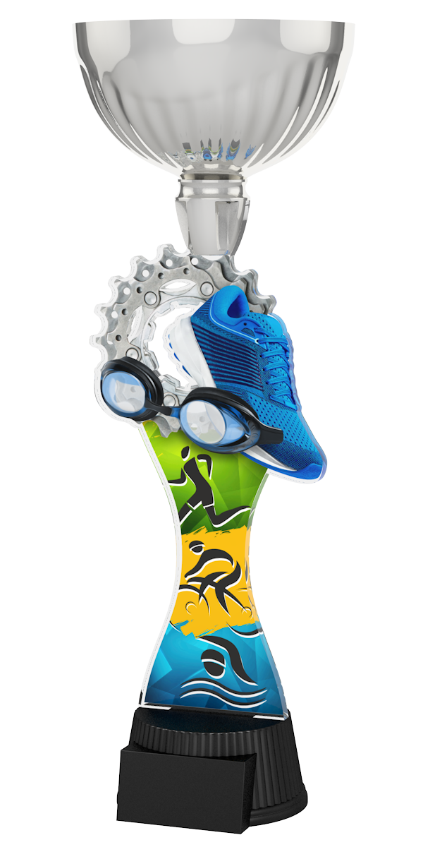 Silberener Triathlon-Pokal ACUPC 48 S aus Acryl mit Laufschuh-, Zahnkranz-
 und Schwimmbrillen-Motiv auf schwarzem Gravursockel.