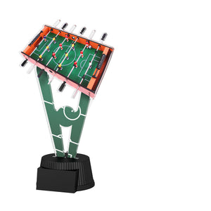 Acrylpokal mit schwarzem Sockel und Tischfußball/Kicker-Motiv.