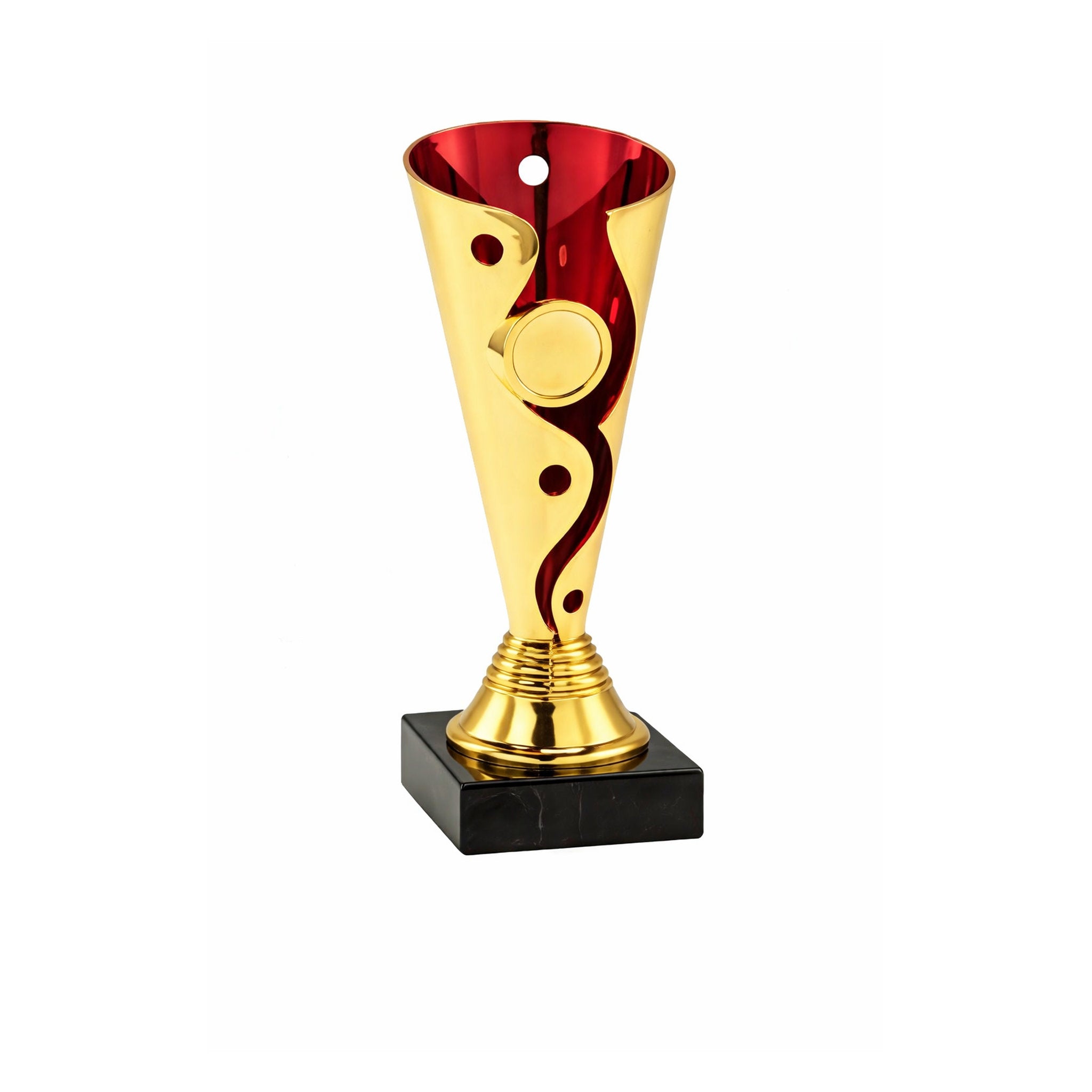 Der Pokal Nelke Rot verbindet klassische Pokalform mit einer frischen Farbkombination. Der silberfarbene Kelch wird durch eine rote Innenseite ergänzt, die beim Blick besonders ins Auge fällt. Die geschwungenen Designelemente am Kelch sorgen für eine dyna