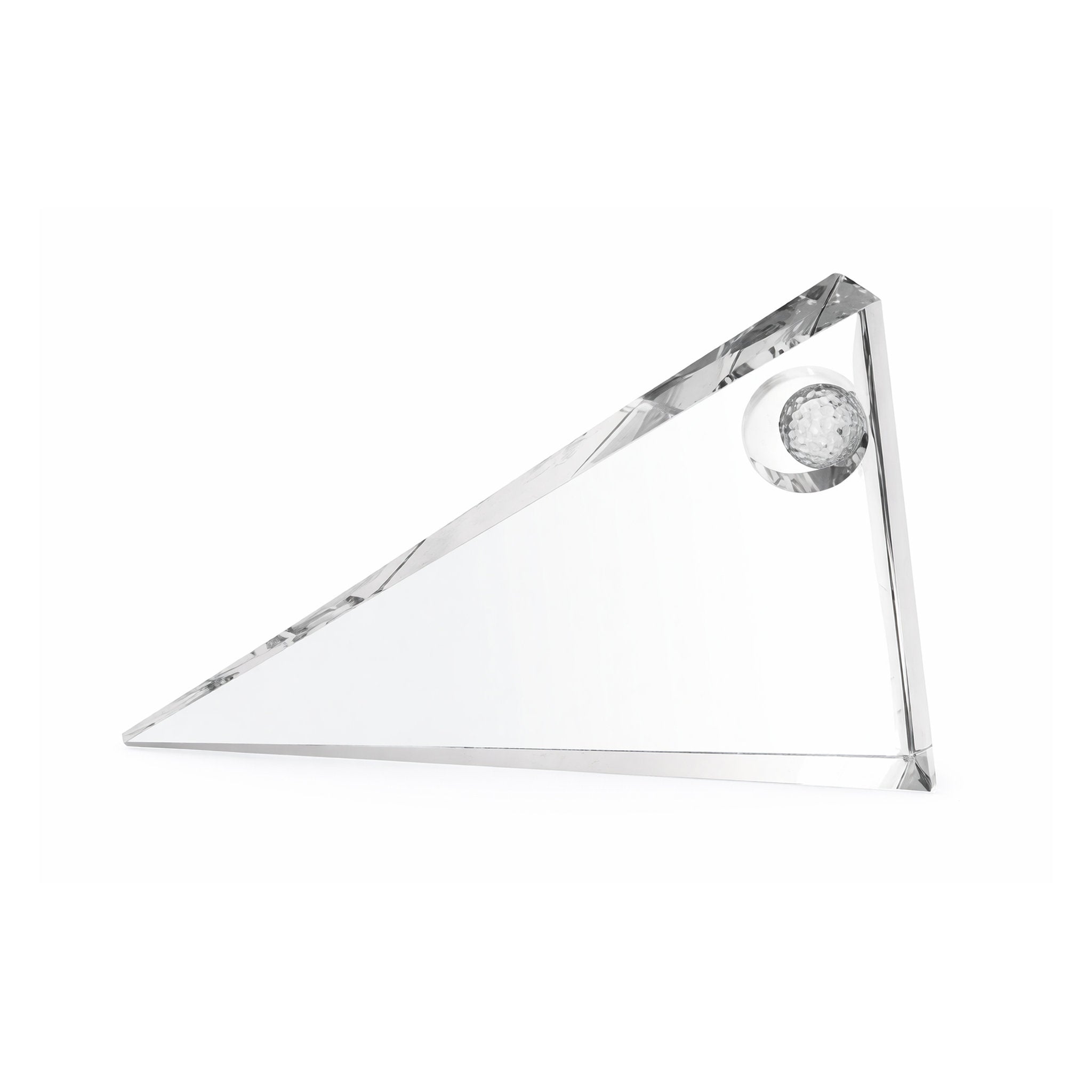 Horizontale Kristallglas-Trophäe in Pyramidenform mit integrierter Kristallkugel, handgefertigt und geeignet für moderne Auszeichnungen.