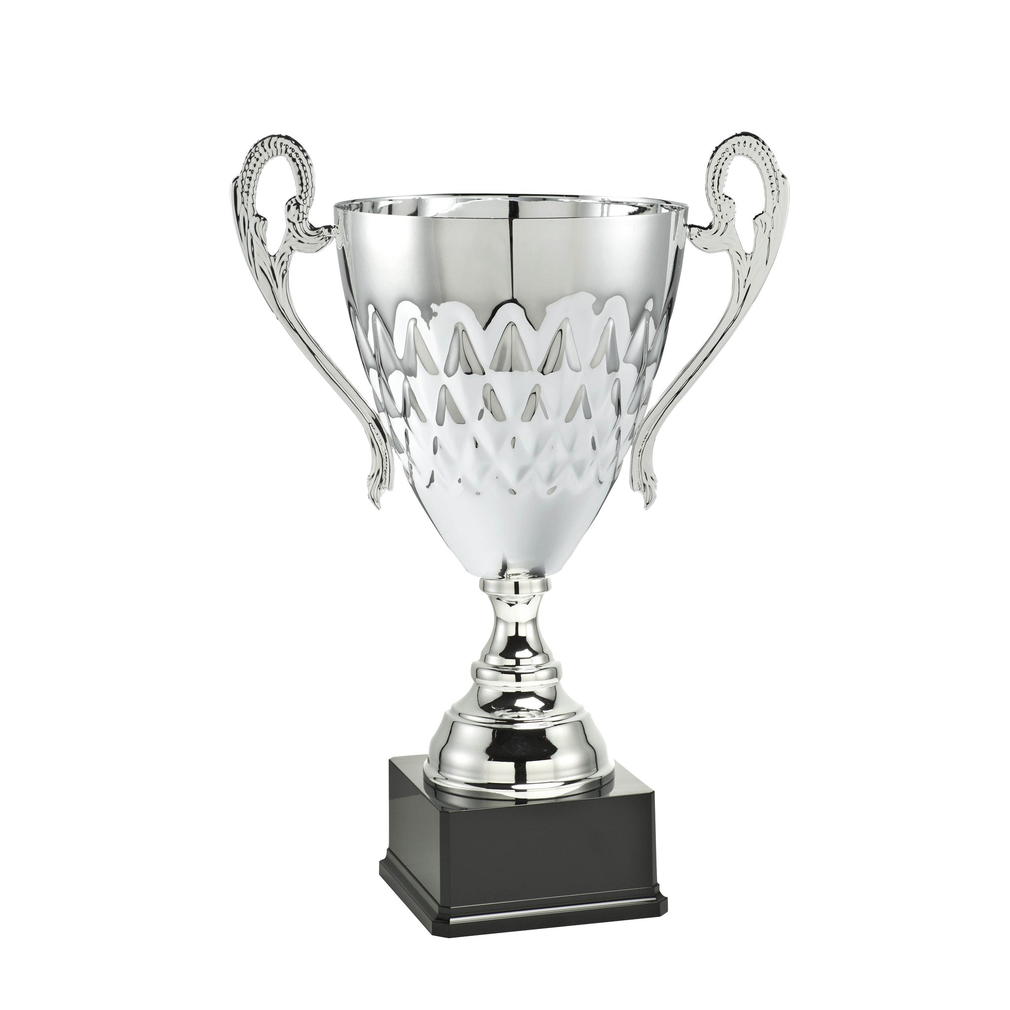 Der Pokal Luxus Silber ist mehr als ein Henkelpokal – er steht für einen Moment, der bleibt. Der Silberfarbene Kelch trägt eine fein ausgearbeitete Zeichnung, die sich rund um die Oberfläche zieht und das Licht würdig widerspiegelt. Die geschwungenen Henk