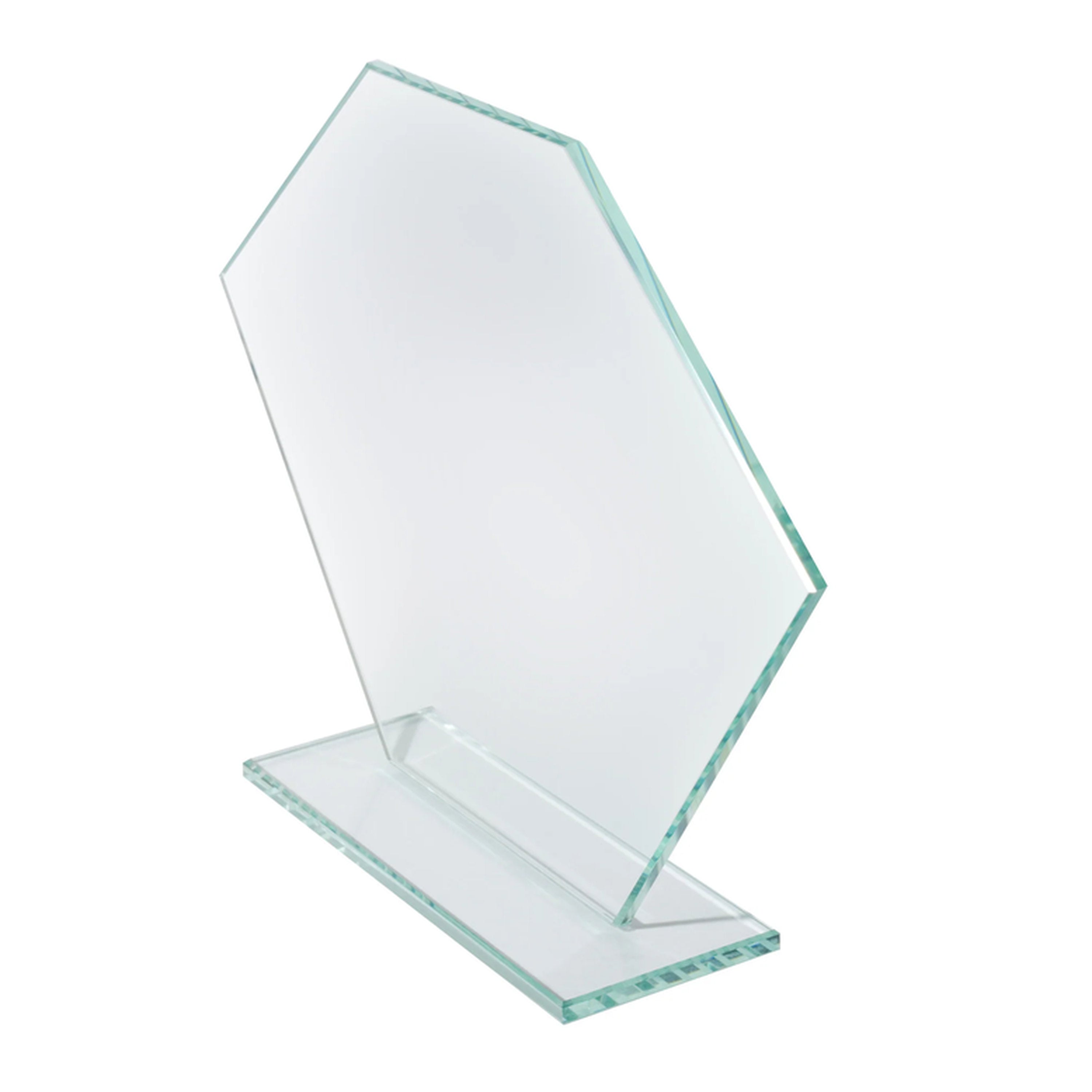 Symmetrische Glastrophäe in aqua-grüner Glasfarbe mit 5 mm Glasstärke auf Glassockel, handgefertigt und geeignet für vielseitige Ehrungen.