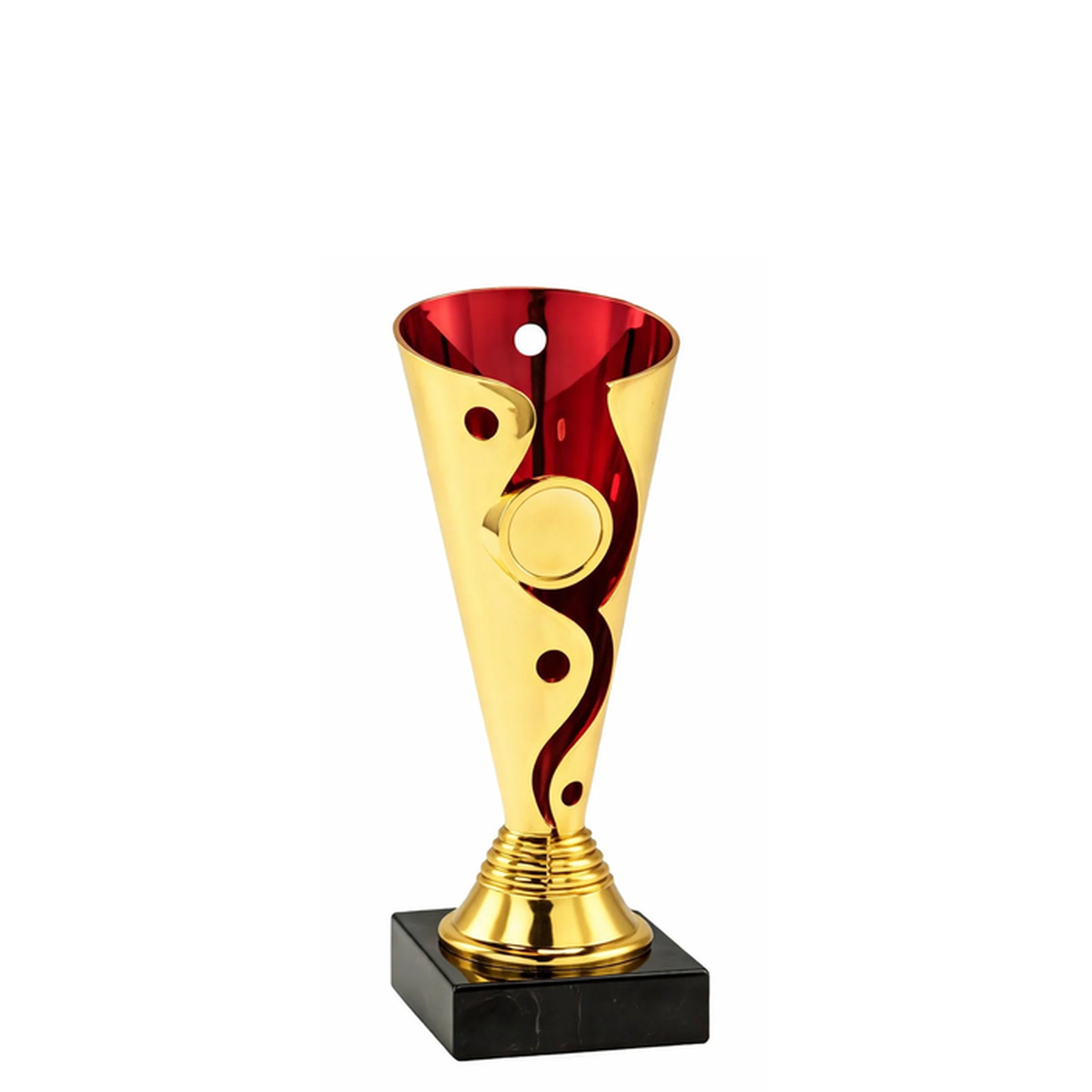 Der Pokal Nelke Rot verbindet klassische Pokalform mit einer frischen Farbkombination. Der silberfarbene Kelch wird durch eine rote Innenseite ergänzt, die beim Blick besonders ins Auge fällt. Die geschwungenen Designelemente am Kelch sorgen für eine dyna