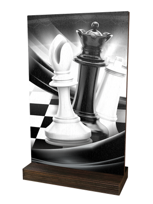 Colorful Wood Schach-Trophäe mit weißen und schwarzen 
Schachfiguren auf einem Schachbrett, elegantem 
Schwarz-Weiß-Design und hochwertigem dunkelbraunem 
Holzsockel. Ideal für Schachturniere und Ehrungen.